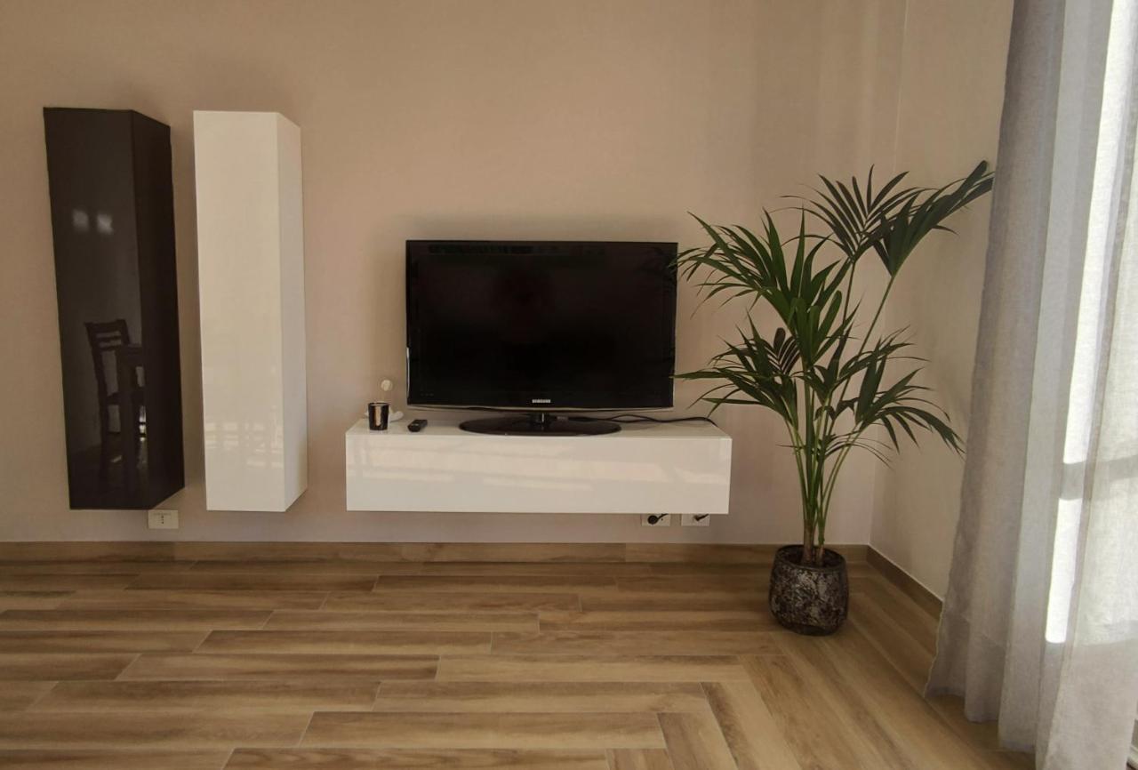 Casa Mare D'Arancio Apartment Bordighera Bagian luar foto