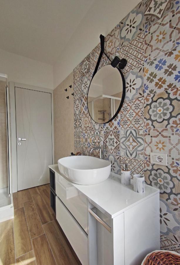 Casa Mare D'Arancio Apartment Bordighera Bagian luar foto