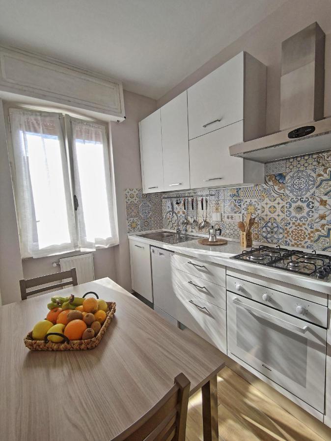 Casa Mare D'Arancio Apartment Bordighera Bagian luar foto