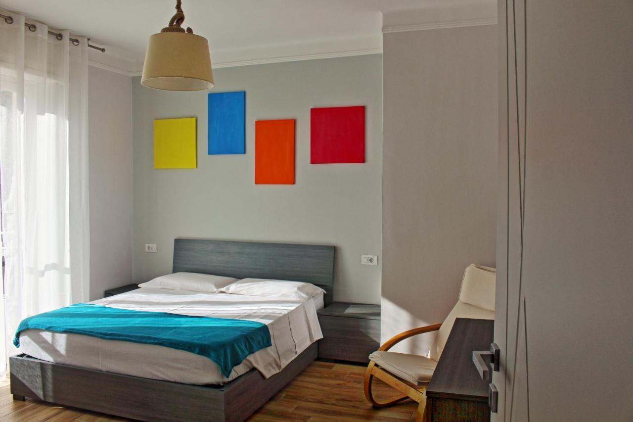 Casa Mare D'Arancio Apartment Bordighera Bagian luar foto